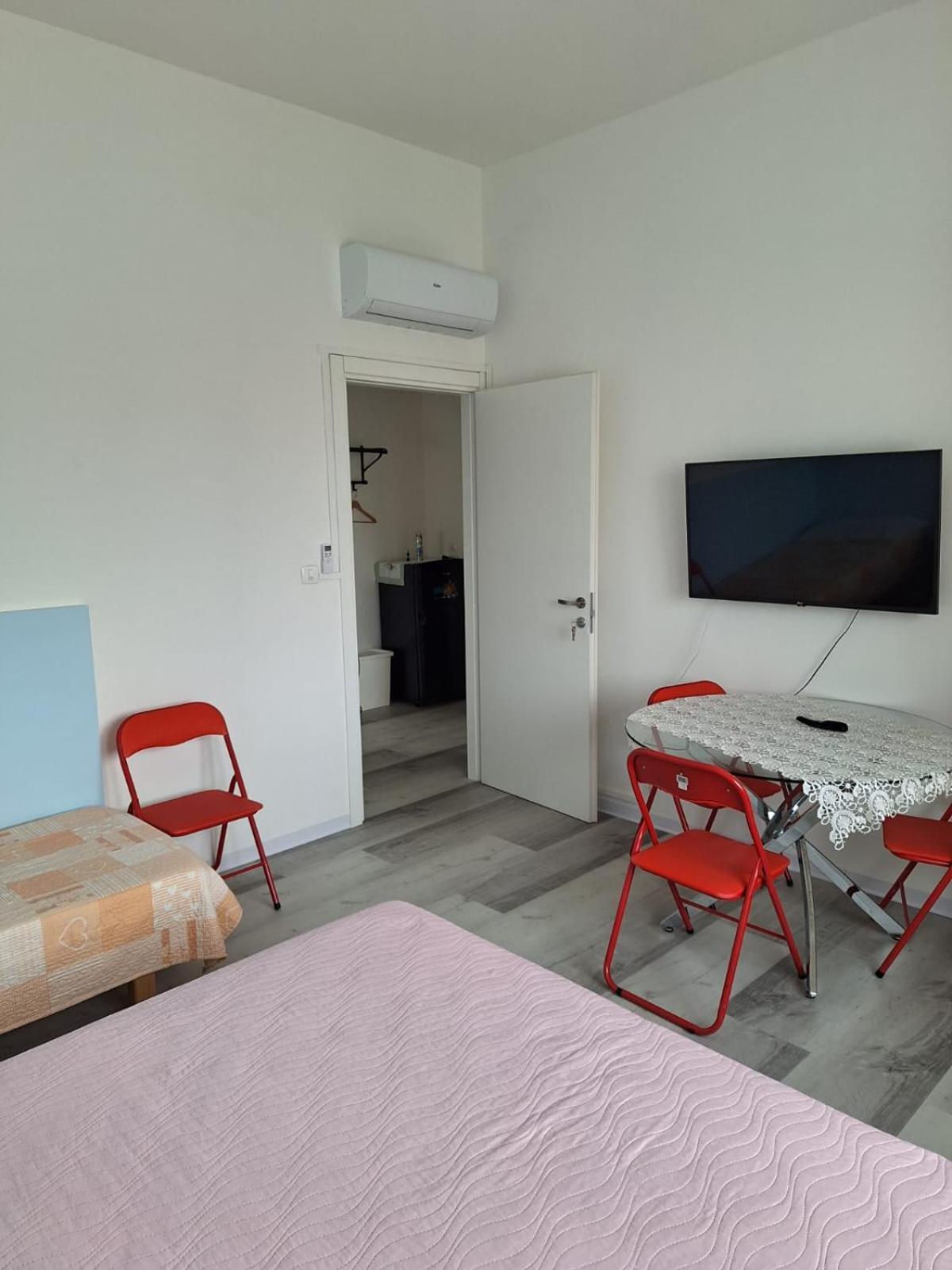 Giada Rooms เปสเคียรา เดล การ์ดา ภายนอก รูปภาพ