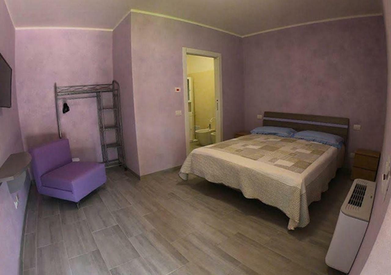 Giada Rooms เปสเคียรา เดล การ์ดา ภายนอก รูปภาพ